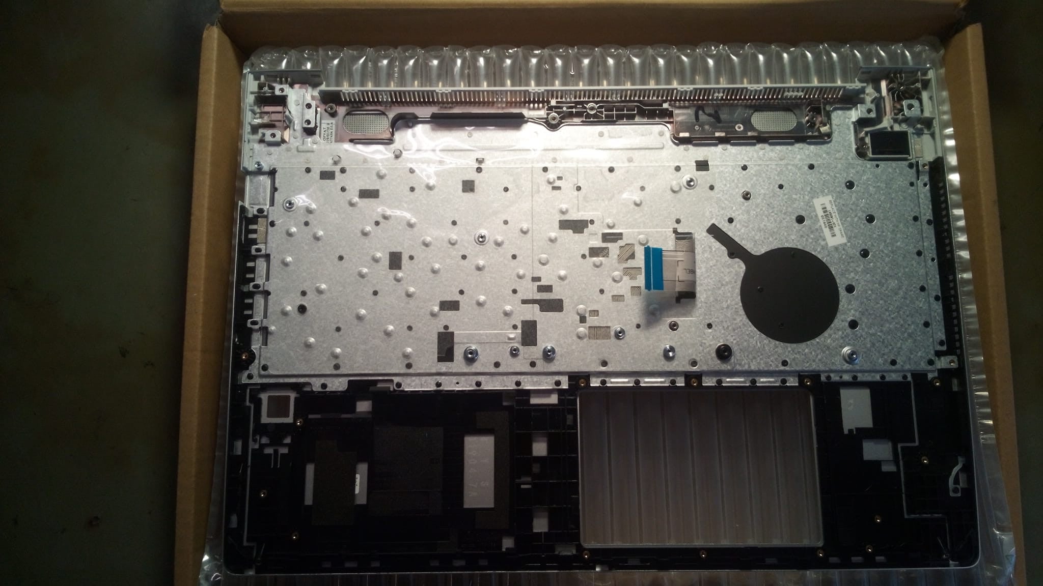 HP L45091-071 Laptop Reserve section Housing foot + Keyboard