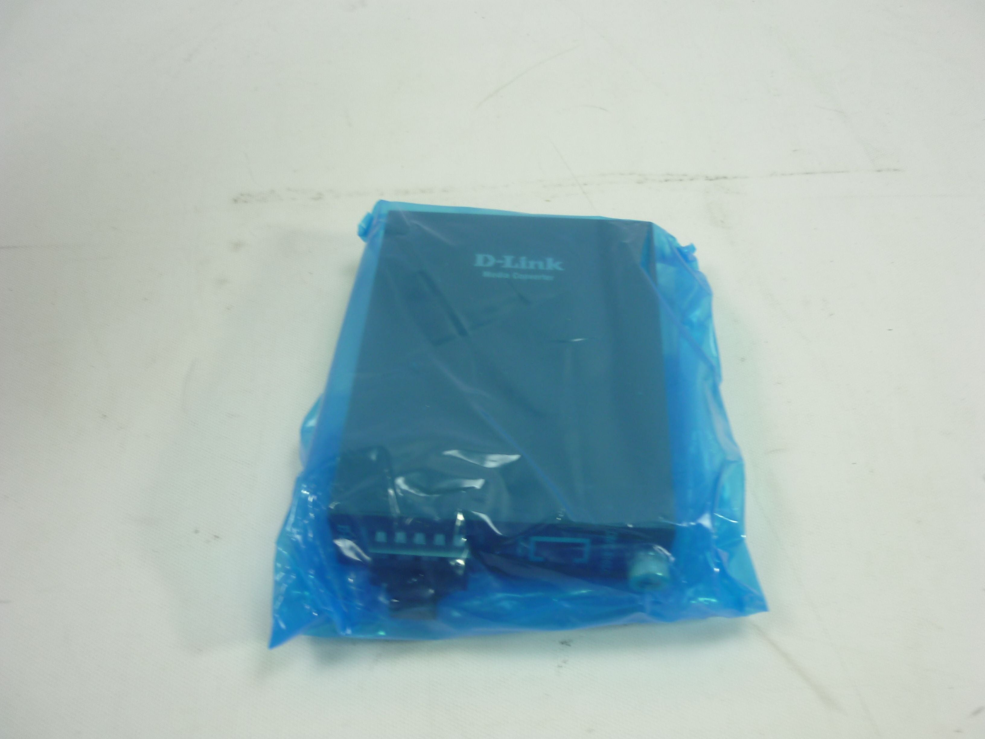 D-Link DMC-810SC Netzwerk Medienkonverter 2000 Mbit/s 1310 nm Schwarz